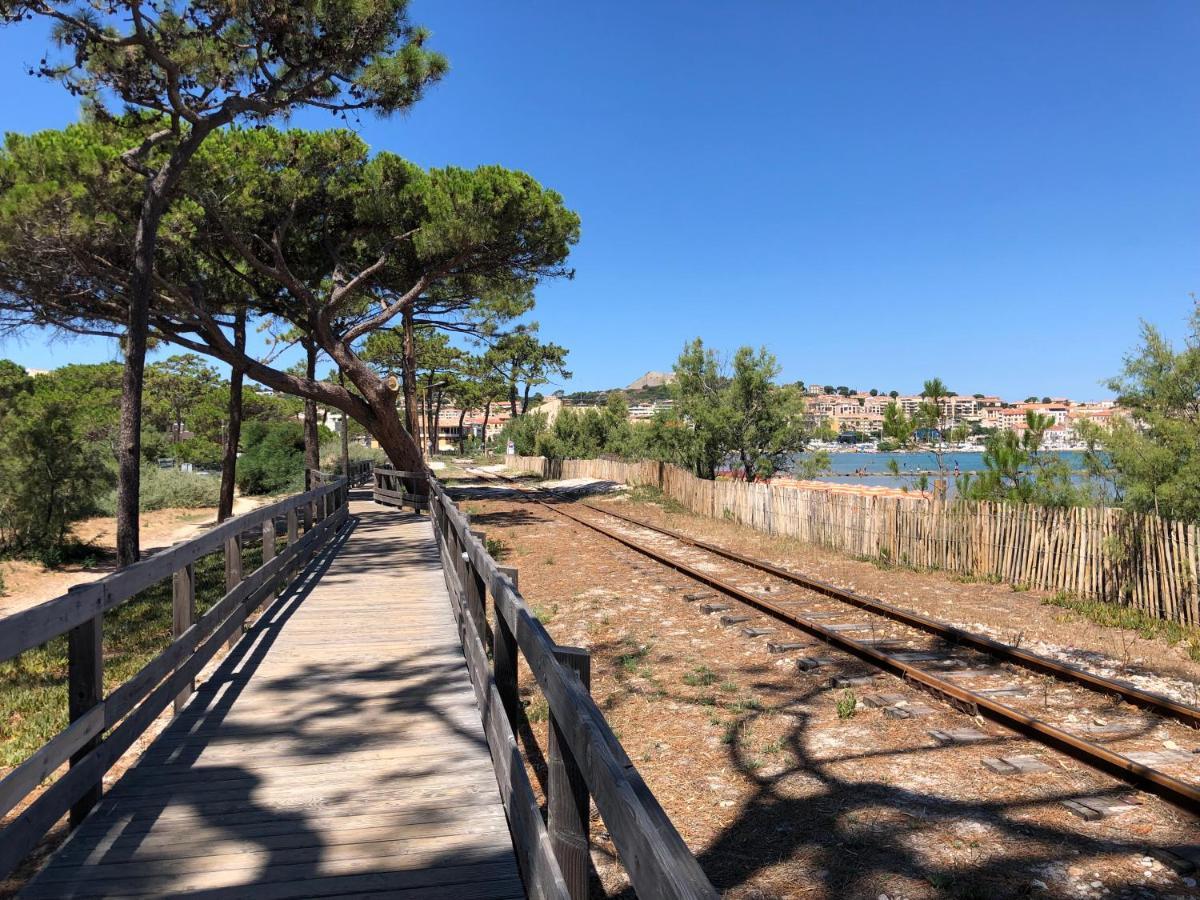 דירות קאלבי Duplex Renove Les Pieds Dans L'Eau מראה חיצוני תמונה